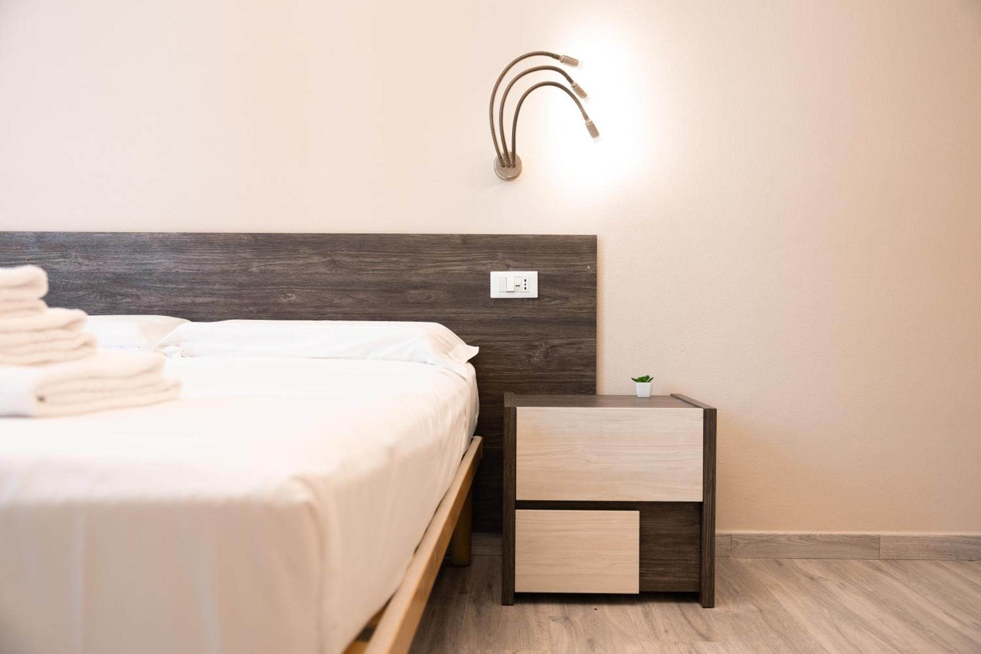 Dall'Arca Suites Bologna Station - Center - Fiera Zewnętrze zdjęcie