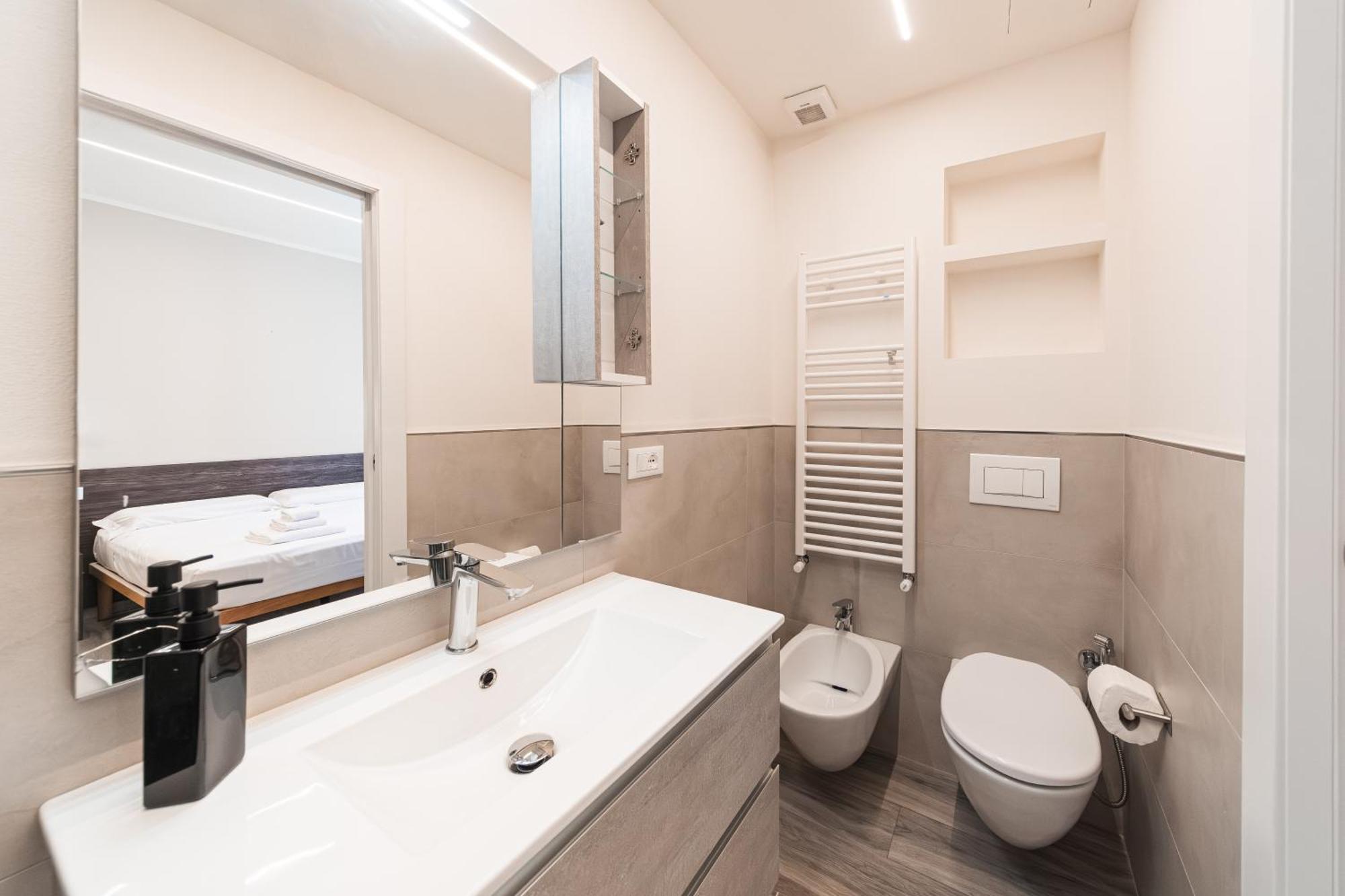 Dall'Arca Suites Bologna Station - Center - Fiera Zewnętrze zdjęcie