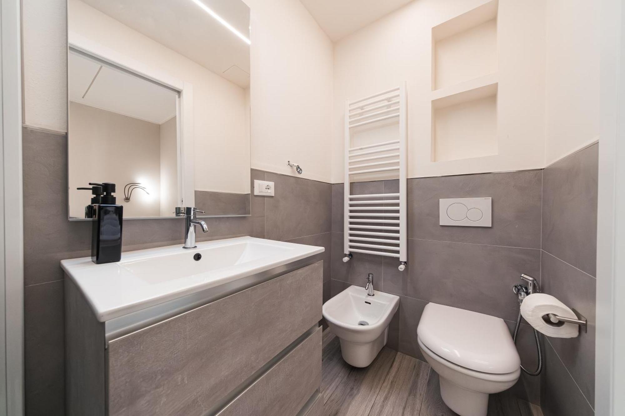 Dall'Arca Suites Bologna Station - Center - Fiera Zewnętrze zdjęcie